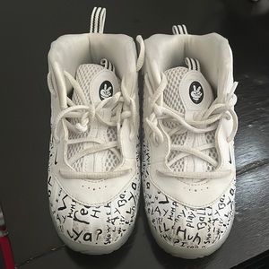 Nike Air Foamposite One
Lil' Penny (GS)